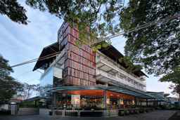 Hay Bandung, Rp 785.399