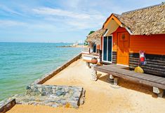วิวและสถานที่ท่องเที่ยวใกล้เคียง 4 Sunset Village Beach Resort 