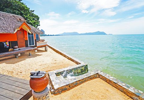 สิ่งอำนวยความสะดวกด้านความบันเทิง Sunset Village Beach Resort 