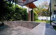 Common Space 4 Grand Villa Beachfront by SAMUI GARDEN HOME