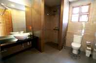 In-room Bathroom Grand Villa Beachfront by SAMUI GARDEN HOME