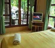 Kamar Tidur 6 Green Guest House