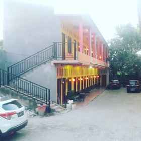 Lobby1OYO 91476 Srikaya Hotel 3,西佩卡隆甘飯店