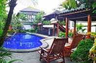 Kolam Renang Jos & Hanny Villa