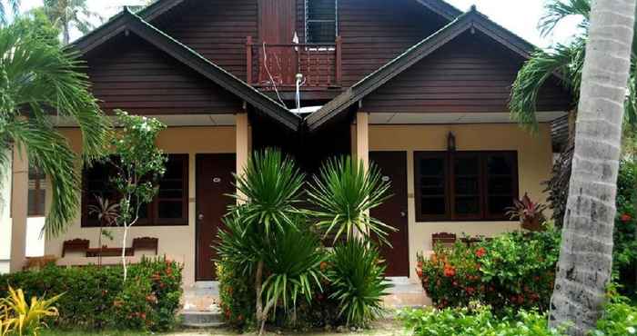 Lobby Sukasem Bungalows