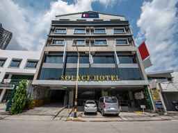Solace Hotel Makati, Rp 528.127