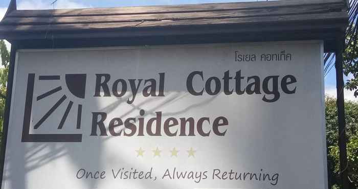 Exterior Royal Cottage Residence