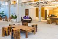 Lobby White Sand Samui Resort