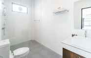 Toilet Kamar 6 Southern Villa