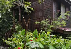 Luar Bangunan 5 The Garden Resort (Homestay)