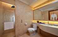 In-room Bathroom 5 The Pearl Kuala Lumpur