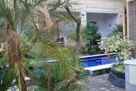 Swimming Pool The Kutaya Guest House