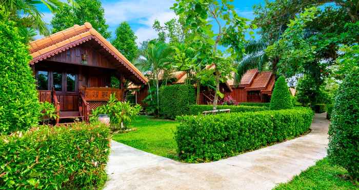 Luar Bangunan Diamond Beach Resort Nammao