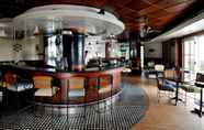 Bar, Kafe dan Lounge 7 Avillion Admiral Cove