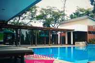 Swimming Pool A Room for Female Only near AEON Mall and ICE BSD N315 (REZ)