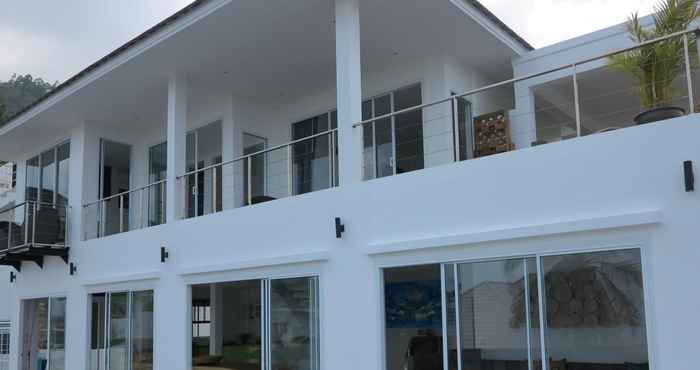 Exterior A-Kree-Ra Villa