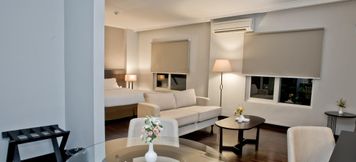 Kamar Tidur 2 Samala Hotel Jakarta Cengkareng