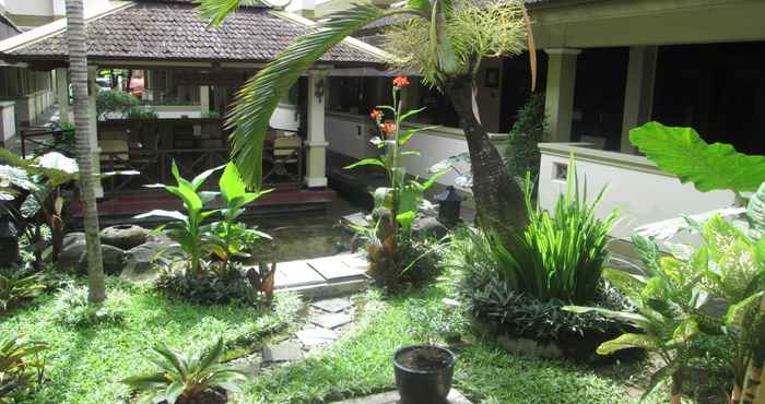 Lobi Wisanti Hotel Yogyakarta