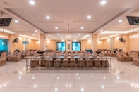 Functional Hall SUPER OYO Collection O Hotel Igloo