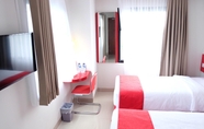 Kamar Tidur 6 Hotel Brothers INN Merah Solo Baru