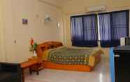 Kamar Tidur 6 Blue Lagoon Guest House & Bar