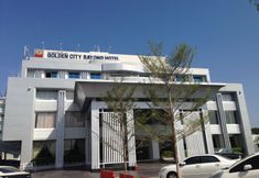ภายนอกอาคาร 3 Golden City Rayong Hotel