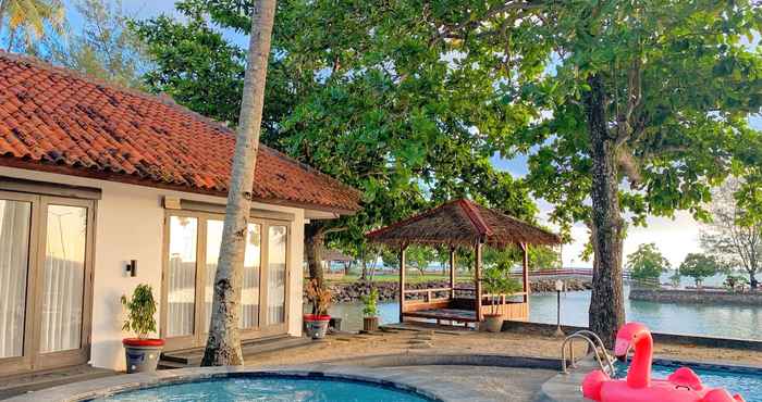 Swimming Pool Bintang Laut Resort