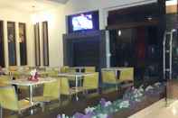 Bar, Kafe dan Lounge Malinda Indah Hotel