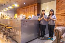 로비 Siam Plug in Hostel