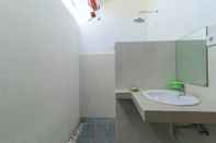 Toilet Kamar Pererenan Nengah Guest House