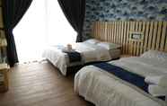 Kamar Tidur 5 Hotel Zamburger Kota Warisan