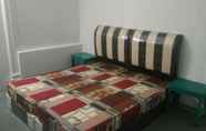 ห้องนอน 5 Comfortable Room at Batu Alam Homestay Pekanbaru (MMI)