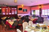 Quầy bar, cafe và phòng lounge Hotel Seri Malaysia Bagan Lalang