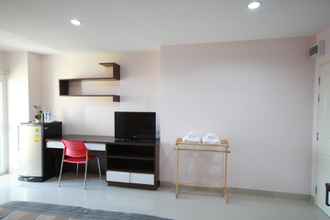 Kamar Tidur 4 The Four Lights Apartment