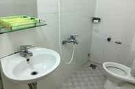 ห้องน้ำภายในห้อง Ngoc Hoi Hotel