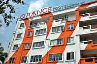 Bangunan Orange Hotel Kota Kemuning