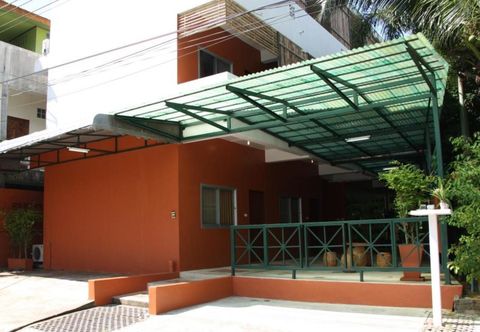 Luar Bangunan FN Apartment