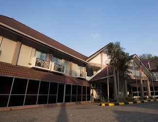 Bên ngoài 2 Hotel Seri Malaysia Temerloh