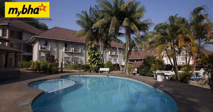 Swimming Pool Hotel Seri Malaysia Temerloh