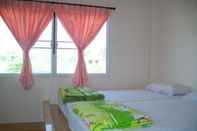 ห้องนอน Thanawit Resort
