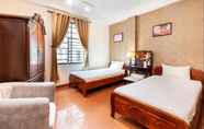 Phòng ngủ 5 Anh Thien Hotel
