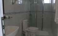 In-room Bathroom 5 Godiva Phu Quoc Hotel