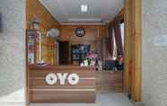 Lobby 4 OYO 346 Guest House Dempo Jakabaring