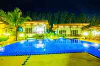 Swimming Pool Chomphu Resort