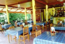 ร้านอาหาร Tip Top Resort & Restaurant