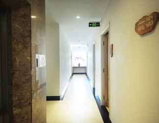 Lobi 2 Cavilla Hotel & Apartment