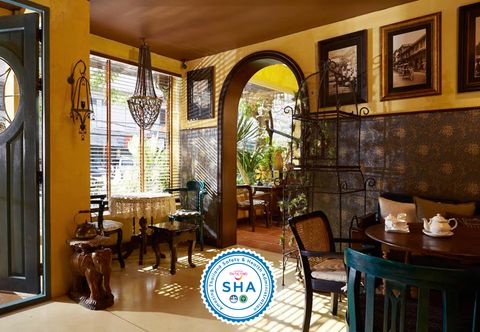 Lobi Old Capital Bike Inn