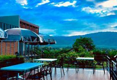 บริการของโรงแรม 2 HYDE 198 Home Resort