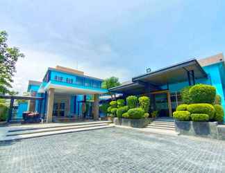 Bangunan 2 Beach Walk Boutique Resort