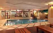 สระว่ายน้ำ 4 Pattaya Loft Hotel